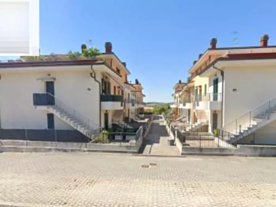 Immagine 1 di Villetta a schiera in vendita  in Strada provinciale dei tre ponti 93 a Pesaro