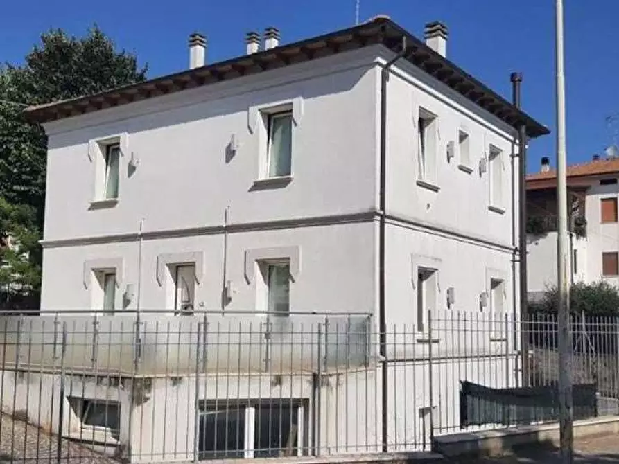 Immagine 5 di Ufficio in vendita  in Via Vittorio Veneto 82 a Mondolfo