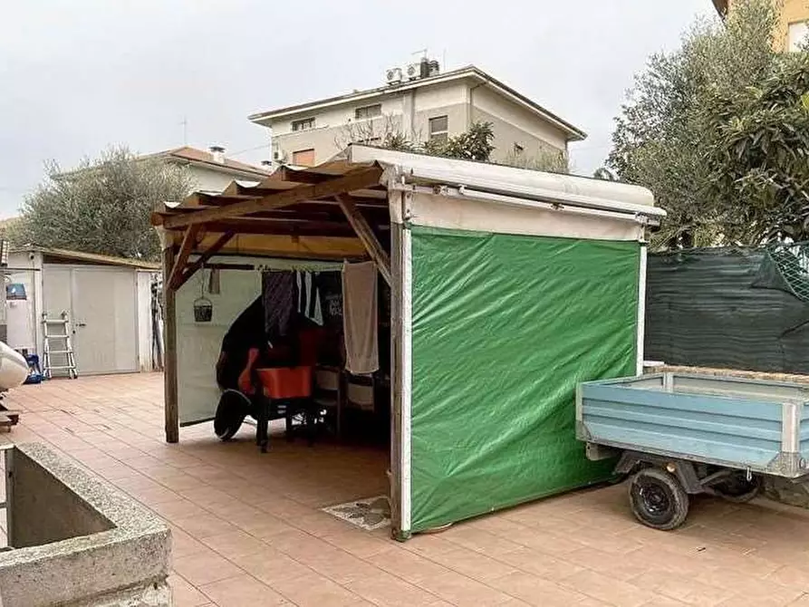 Immagine 9 di Appartamento in vendita  in Via Della Resistenza 14 a Colli Al Metauro