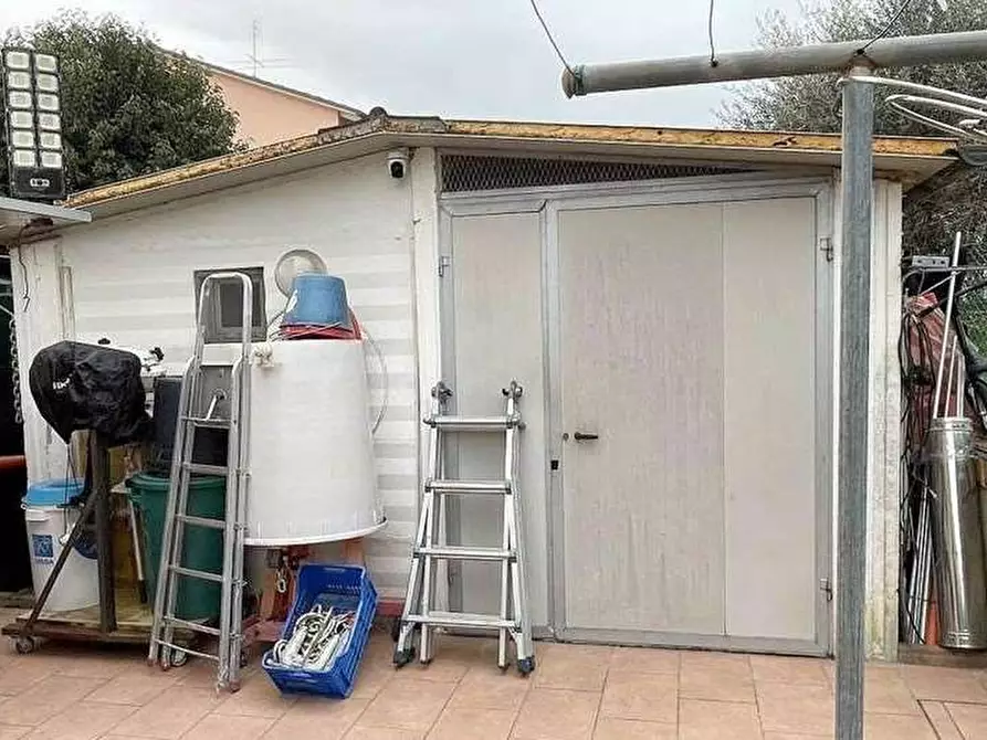 Immagine 12 di Appartamento in vendita  in Via Della Resistenza 14 a Colli Al Metauro