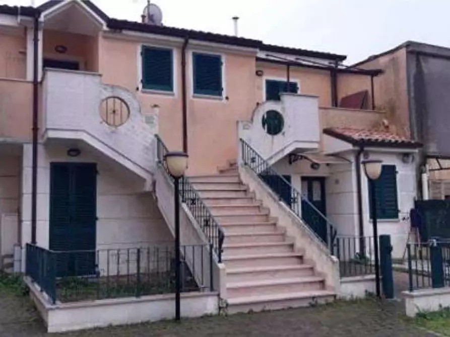 Immagine 1 di Appartamento in vendita  in Via Flaminia  227/A a Cartoceto