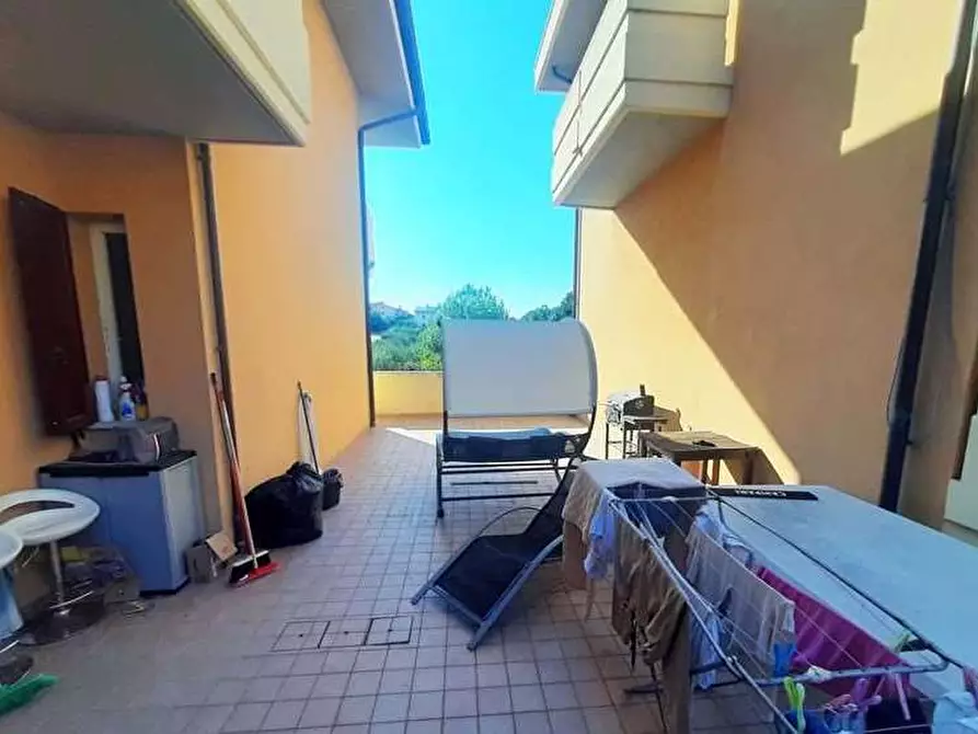 Immagine 4 di Appartamento in vendita  in Strada Caminate  11 a Fano