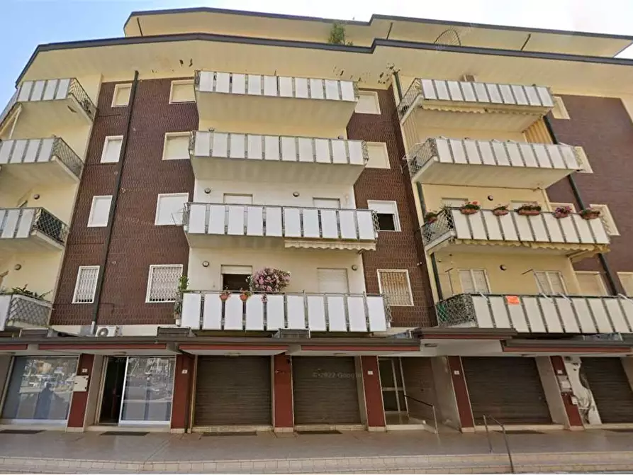 Immagine 1 di Appartamento in vendita  in Via Giosuè Carducci 7 a Bellaria-Igea Marina