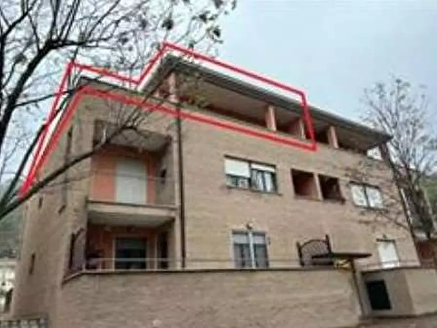 Immagine 1 di Appartamento in vendita  in Via Anna Frank 51 a Fermignano