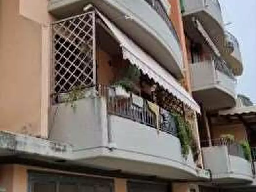 Immagine 7 di Appartamento in vendita  in Via dei Cartaginesi  16 a Colli Al Metauro