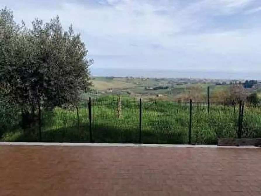 Immagine 20 di Appartamento in vendita  in Via XXV Aprile (ex Strada Volpella) 12 a San Costanzo