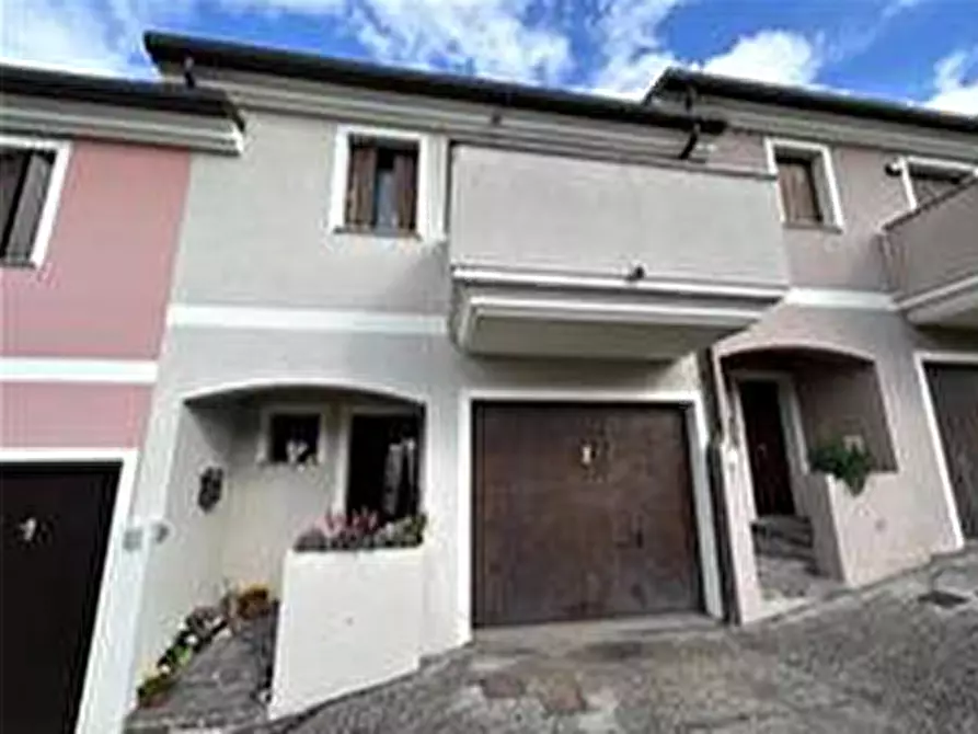 Immagine 1 di Appartamento in vendita  in Localita' Fanano - Strada della Romagna 2 a Gradara