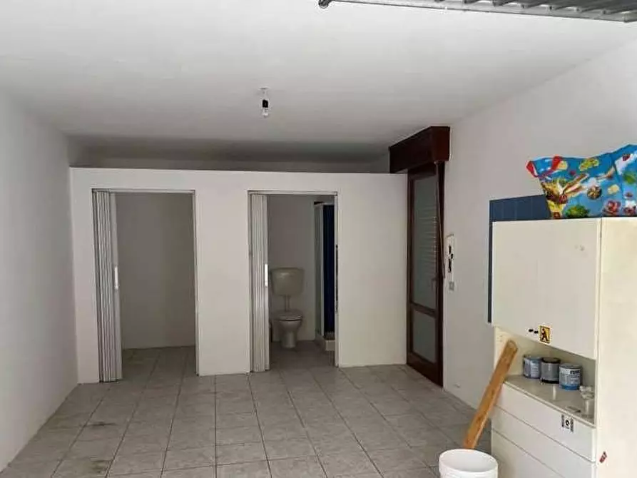 Immagine 10 di Appartamento in vendita  in Via Giovanni Verga 100 a Montelabbate