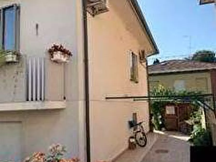 Immagine 5 di Villa in vendita  in Via Enrico Toti 2/A a Gabicce Mare