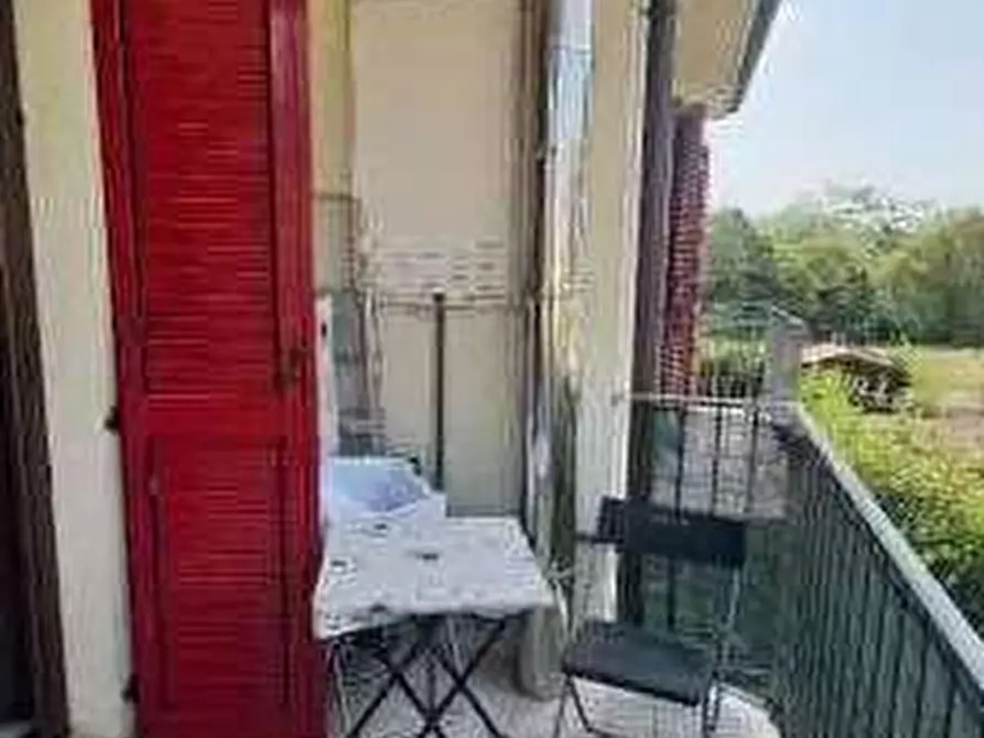 Immagine 3 di Appartamento in vendita  in Via Nona Strada 9 a Fano