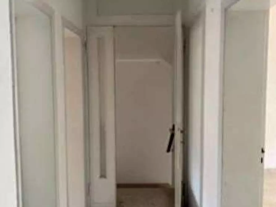 Immagine 19 di Appartamento in vendita  in Via Via Orazio Fontana 4 a Pesaro