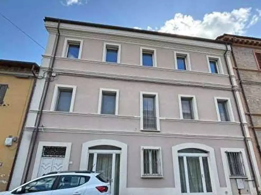 Immagine 1 di Appartamento in vendita  in Via Roma 21 a Colli Al Metauro