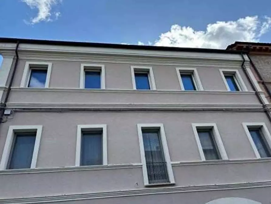 Immagine 2 di Appartamento in vendita  in Via Roma 21 a Colli Al Metauro
