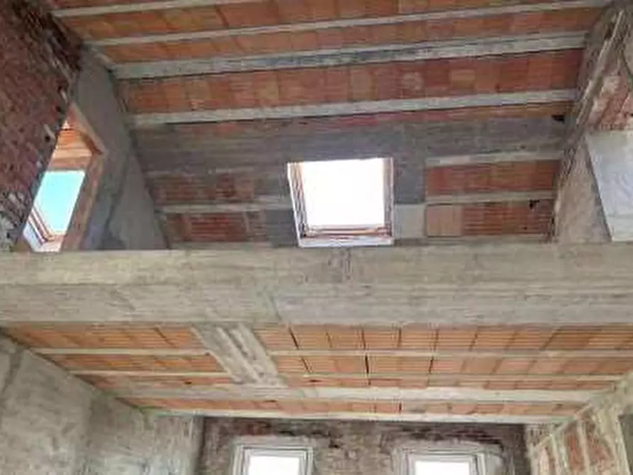 Immagine 11 di Appartamento in vendita  in Via Roma 21 a Colli Al Metauro