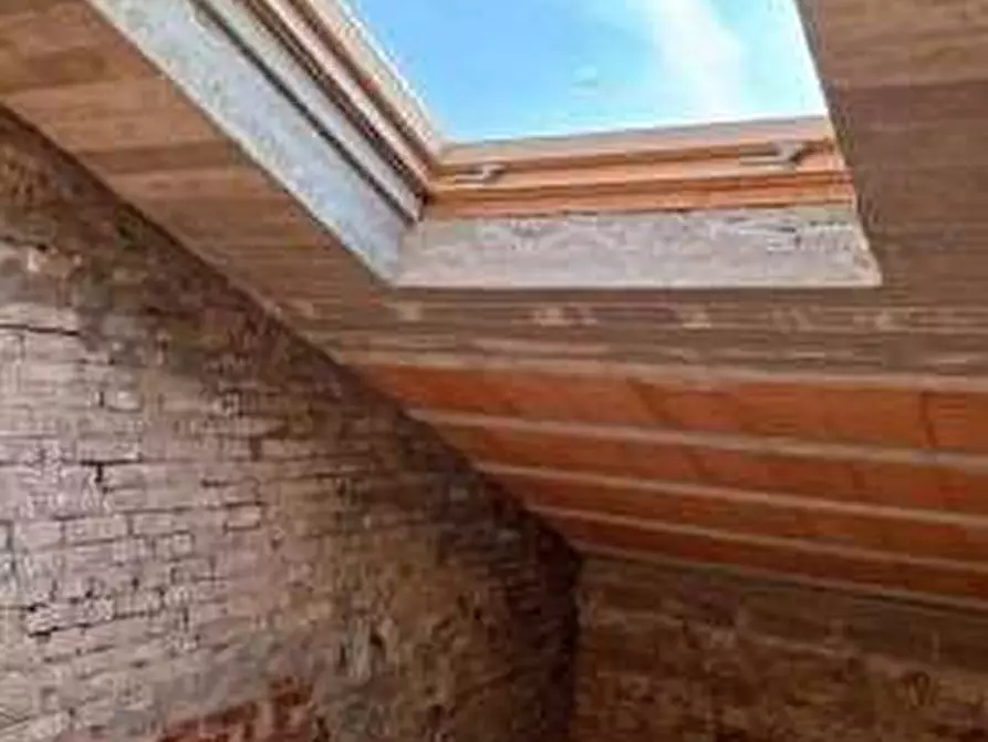 Immagine 14 di Appartamento in vendita  in Via Roma 21 a Colli Al Metauro