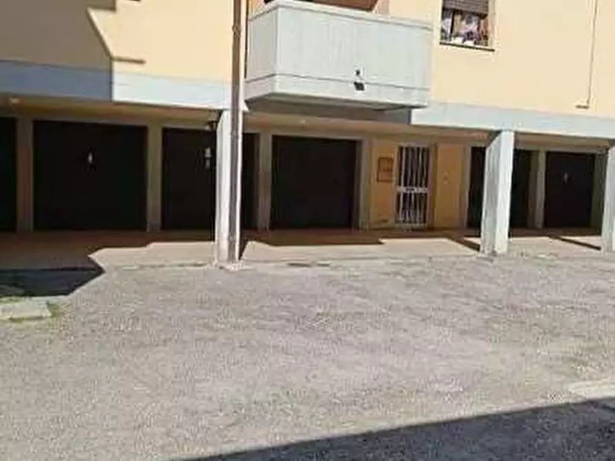 Immagine 3 di Appartamento in vendita  in Via della Vittoria  8 a Montecalvo In Foglia