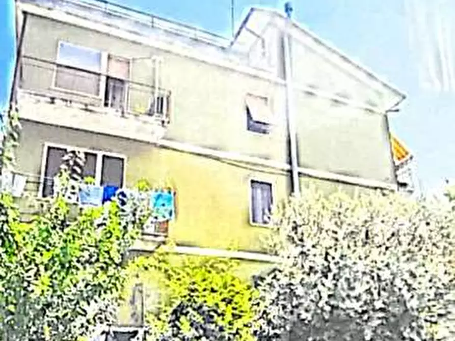 Immagine 2 di Appartamento in vendita  in Via GRAZIOLI 29 a Pesaro