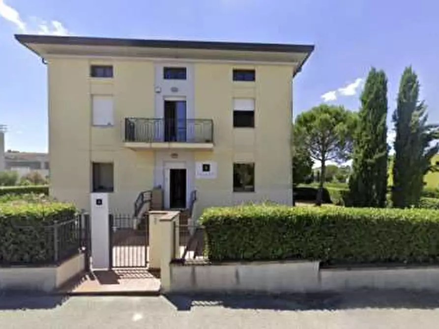 Immagine 1 di Ufficio in vendita  in Via Pirano 6-8 a Tavullia