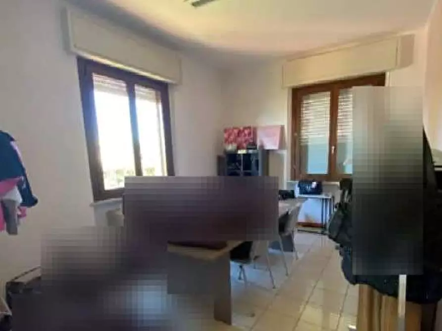 Immagine 14 di Ufficio in vendita  in Via Pirano 6-8 a Tavullia