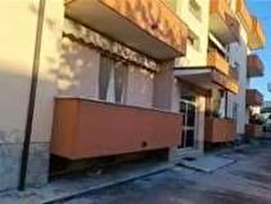 Immagine 10 di Appartamento in vendita  in Via Antonio Gramsci 1 a Colli Al Metauro