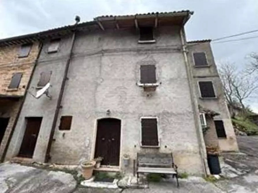 Immagine 1 di Appartamento in vendita  in Via Cà De Guido  1 a Frontone