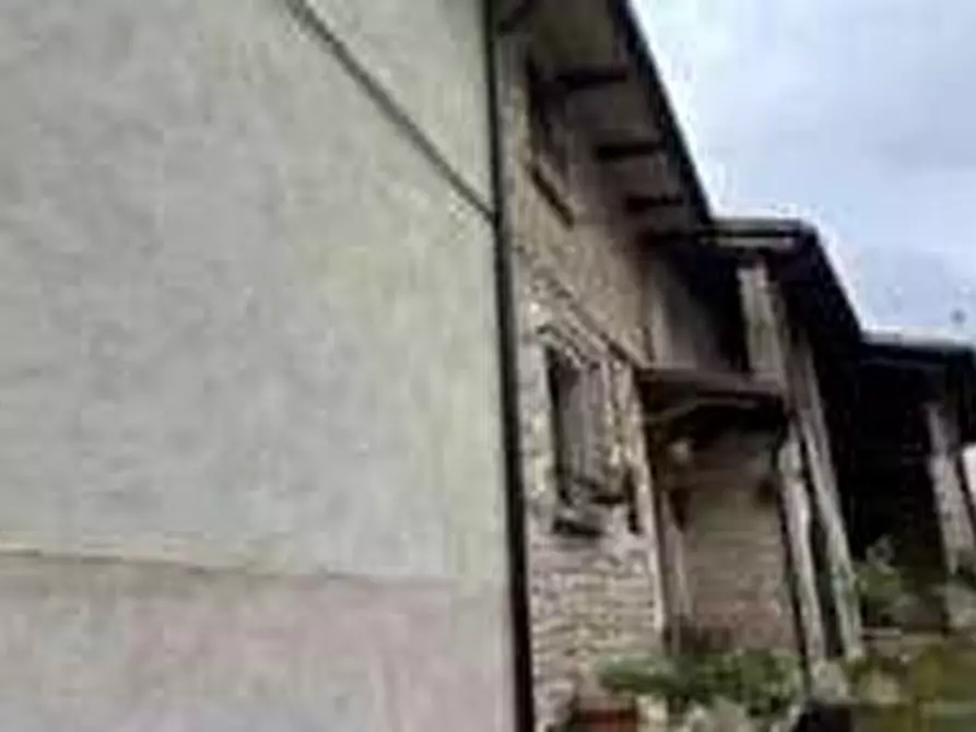 Immagine 3 di Appartamento in vendita  in Via Cà De Guido  1 a Frontone