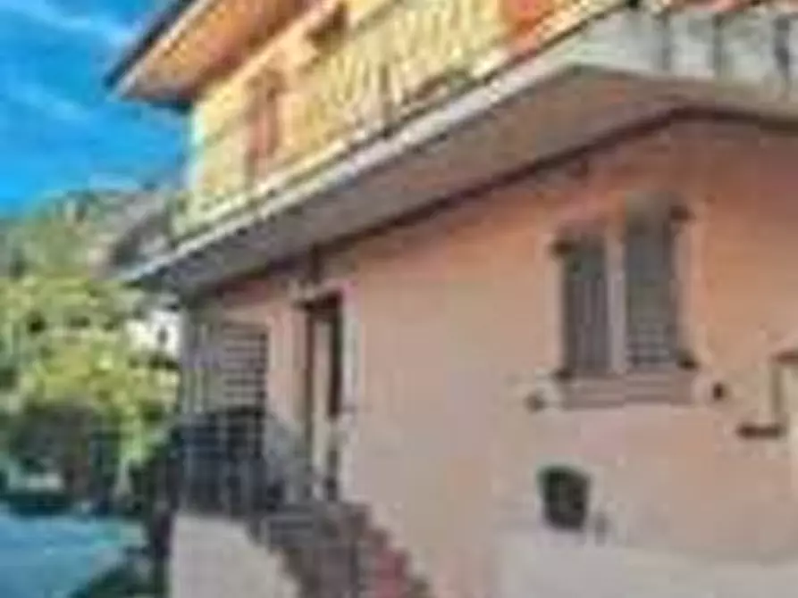 Immagine 2 di Appartamento in vendita  in Via XXVI Agosto 12 12 a Fossombrone
