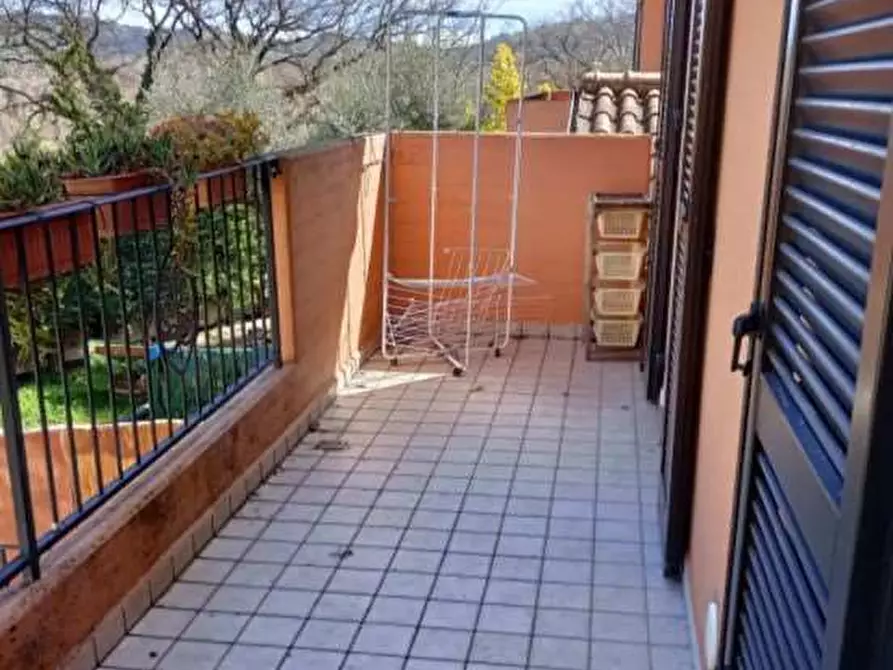 Immagine 4 di Appartamento in vendita  in Viale Italia 14 A a Colli Al Metauro