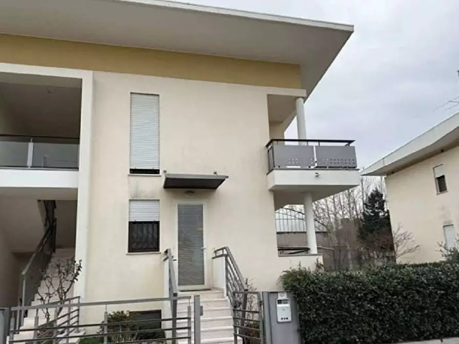 Immagine 1 di Appartamento in vendita  in Via Papa Giovanni Paolo II 47 a Vallefoglia