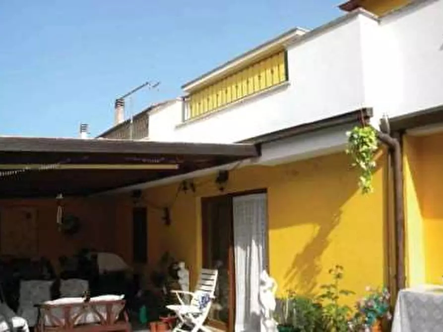 Immagine 5 di Appartamento in vendita  in Strada Nazionale Flaminia 154 a Fano