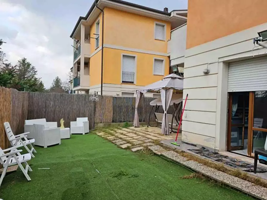 Immagine 6 di Appartamento in vendita  in Frazione Calcinelli - Via Giovanni Verga 11 a Colli Al Metauro
