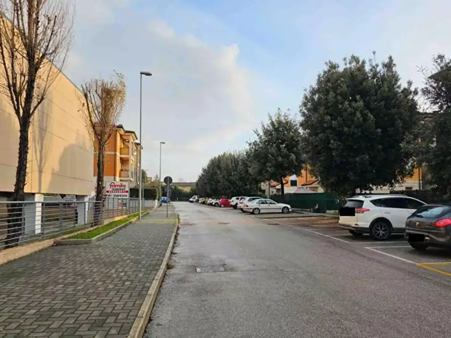 Immagine 7 di Appartamento in vendita  in Frazione Calcinelli - Via Giovanni Verga 11 a Colli Al Metauro