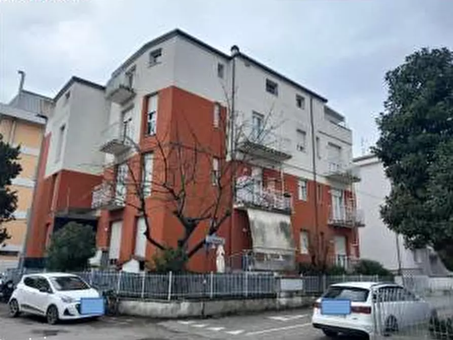 Immagine 1 di Appartamento in vendita  in Via Ciro Menotti  152 a Pesaro