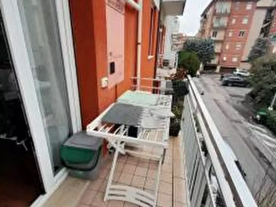 Immagine 9 di Appartamento in vendita  in Via Ciro Menotti  152 a Pesaro