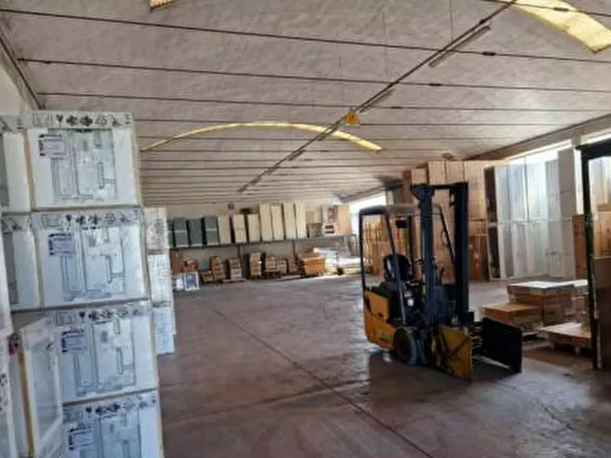 Immagine 6 di Capannone industriale in vendita  in Localita' Ginestreto - Via della Meccanica 5/7 5/7 a Pesaro