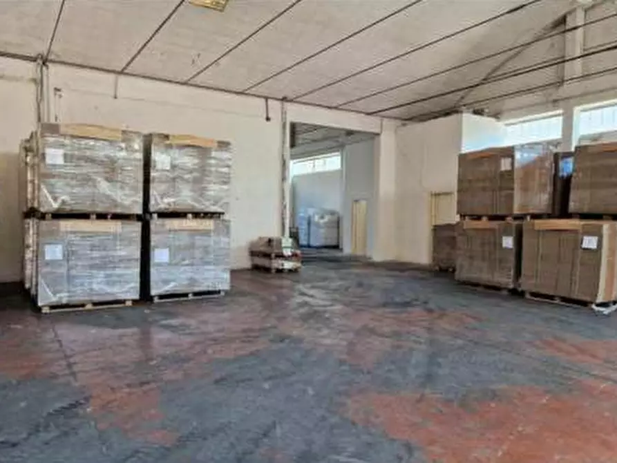 Immagine 11 di Capannone industriale in vendita  in Localita' Ginestreto - Via della Meccanica 5/7 5/7 a Pesaro