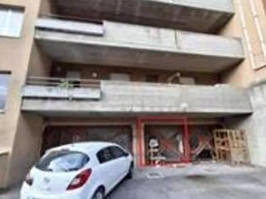 Immagine 2 di Appartamento in vendita  in Via Monte Rosa 11 a Pesaro