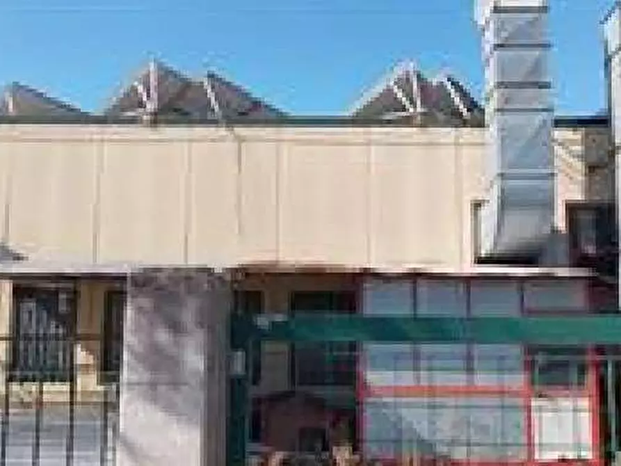 Immagine 3 di Capannone industriale in vendita  in Via Delle Rose 43 a Cagli