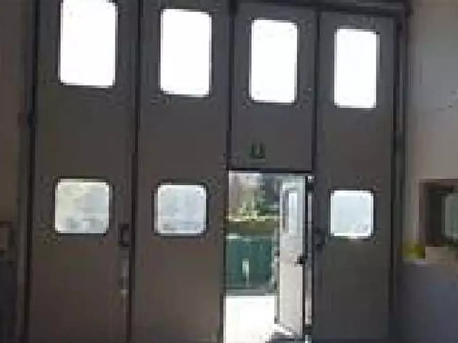 Immagine 7 di Capannone industriale in vendita  in Via Delle Rose 43 a Cagli