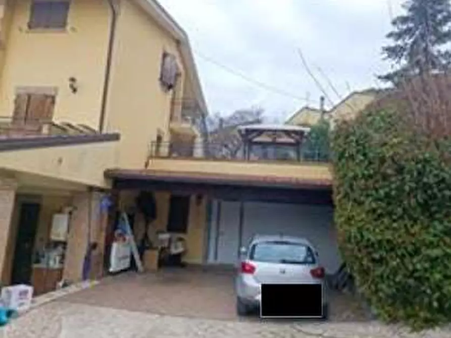 Immagine 11 di Casa bifamiliare in vendita  in Strada del Piano 3 A a Tavullia