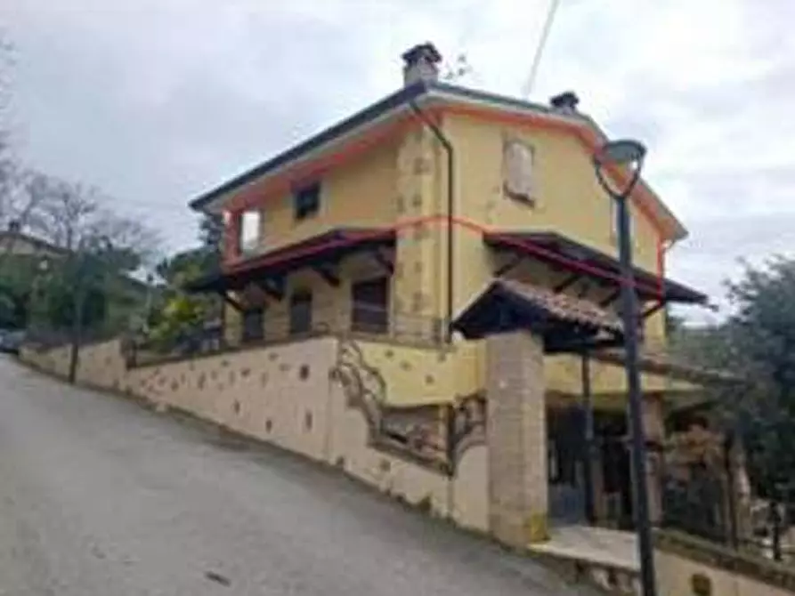 Immagine 15 di Casa bifamiliare in vendita  in Strada del Piano 3 A a Tavullia