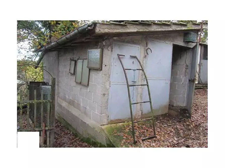 Immagine 10 di Casa bifamiliare in vendita  in Via Ponte della Simonetta 1 a Pergola