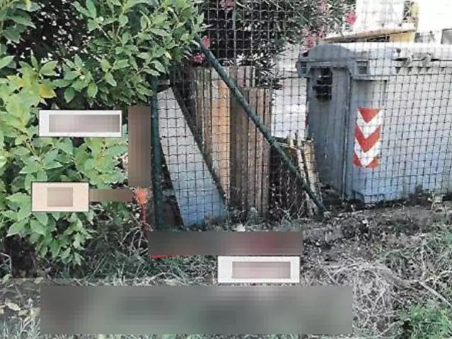 Immagine 13 di Terreno agricolo in vendita  in Via Risara a Montelabbate