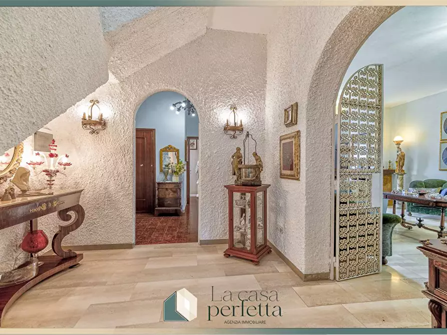 Immagine 9 di Villa in vendita  a Civitavecchia