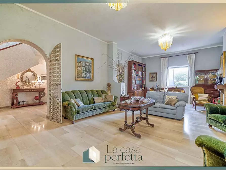 Immagine 5 di Villa in vendita  a Civitavecchia