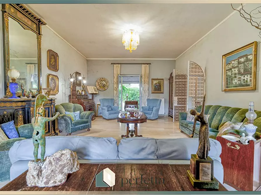 Immagine 4 di Villa in vendita  a Civitavecchia