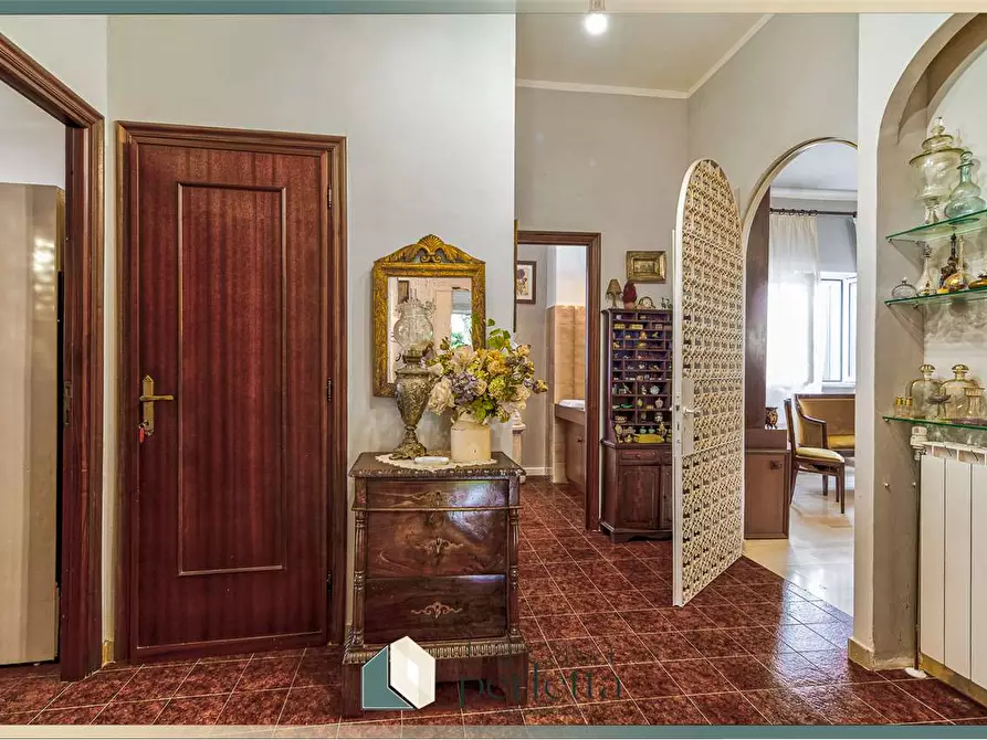 Immagine 14 di Villa in vendita  a Civitavecchia