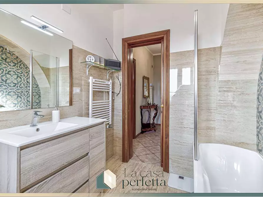 Immagine 44 di Villa in vendita  a Civitavecchia