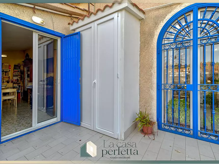 Immagine 48 di Villa in vendita  a Civitavecchia