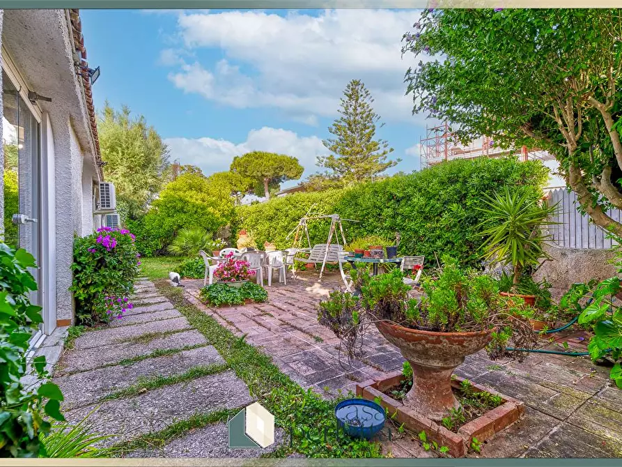 Immagine 58 di Villa in vendita  a Civitavecchia